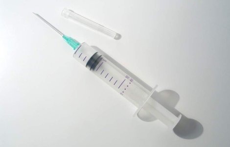 Combate vaccinul impotriva gripei sezoniere si virusul A/H1N1?