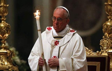 Papa Francisc: Hristos a inviat. Fac apel la iubire si pace in lume