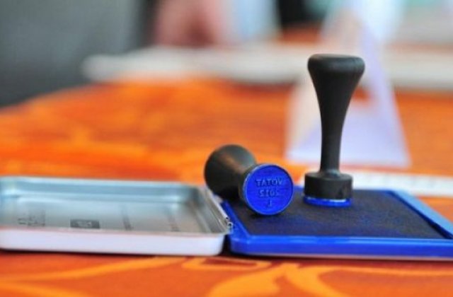 1.100 de deținuți și-au exprimat dorința de a vota la alegerile locale