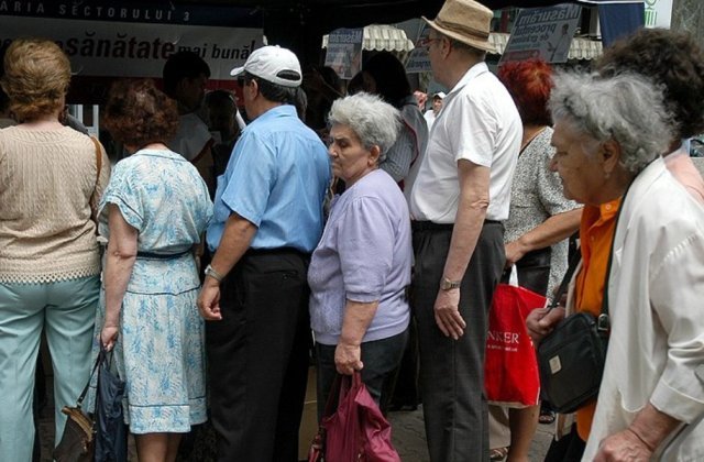 Românii cu vârsta de pensionare, dar cu un stagiu incomplet își vor putea cumpăra vechime pentru pensie