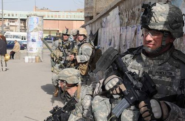 Cel putin 90 de persoane au murit in dublul atentat din Bagdad