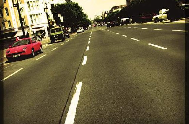 Piedone vrea sa se scoata la licitatie salubrizarea sectorului 4