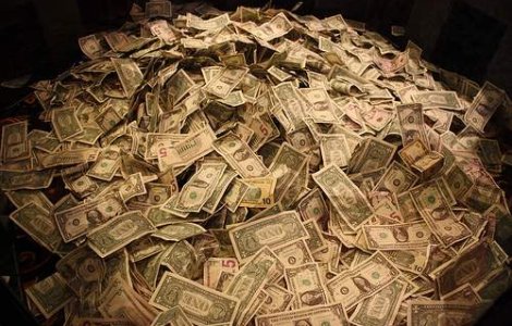 Ce sunt bancnotele "specimen" si ce institutii le folosesc