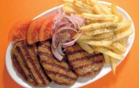 Ceapa si cartofii, alimente de baza pentru romani