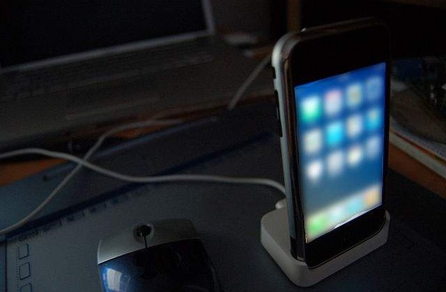 Noul iPhone intra in productie pana la sfarsitul lunii iunie