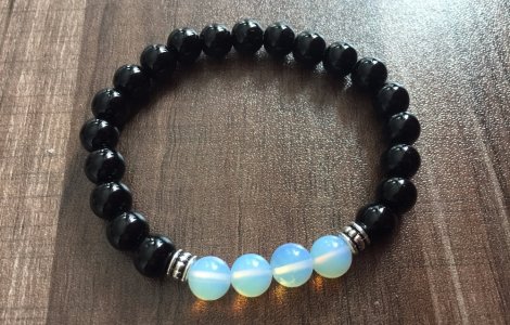 Ce fel de brățări damă cu cristale să alegi pentru a-ți recăpăta încrederea