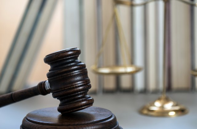 CCR a respins reclamația lui Iohannis privind Legea organizării alegerilor parlamentare