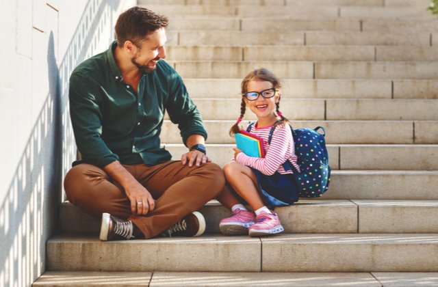 Cum îți ajuți copilul să facă față cu brio primilor ani de școală