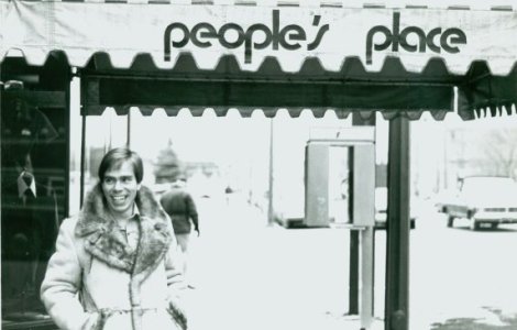 Tommy Hilfiger lansează campania globală toamnă 2020 inspirată de spiritul moving forward together