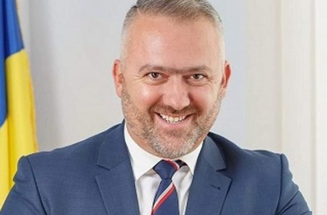 Fostul director al Unifarm, trimis în judecată. A cerut 760.000 de euro mită în pandemie