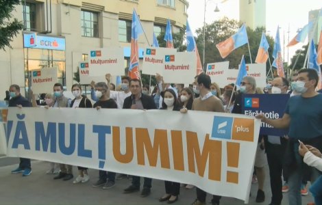 VIDEO USR PLUS a organizat două marșuri de mulțumire în Capitală