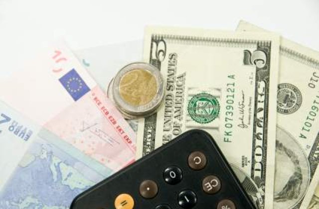 Care este cea mai avantajoasa moneda pentru economisire?