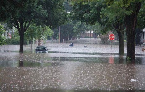 Inundatii in Argentina: Cel putin 56 de persoane decedate