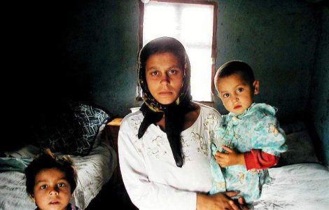 4.000 de romi, evacuati din tabere din Franta la inceputul lui 2013