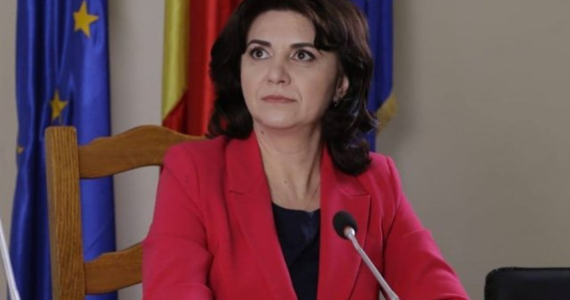 Anisie: „Trebuie să ne adaptăm și să fim alături de copii”