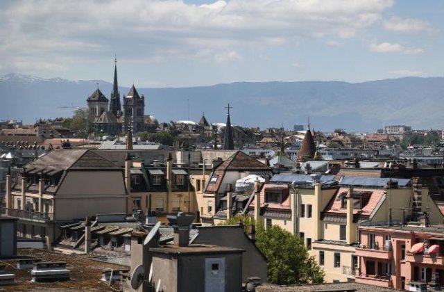 Orașul în care s-a votat cel mai mare salariu minim din lume, dar care abia îi scoate din sărăcie pe locuitori