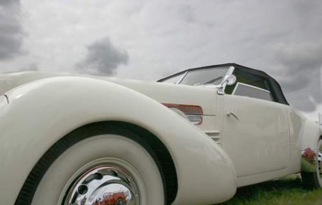  Top  TOP: Cele mai luxoase masini in anul crizei