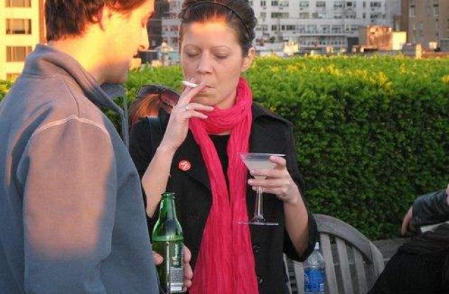 Alcoolul si tutunul, mai periculoase decat Ecstasy sau LSD