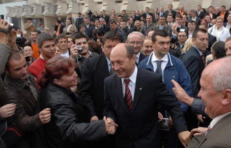 Basescu, acuzat de prefraudarea alegerilor