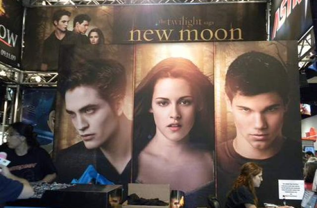 [VIDEO] Vampirii conduc clasamentul Billboard