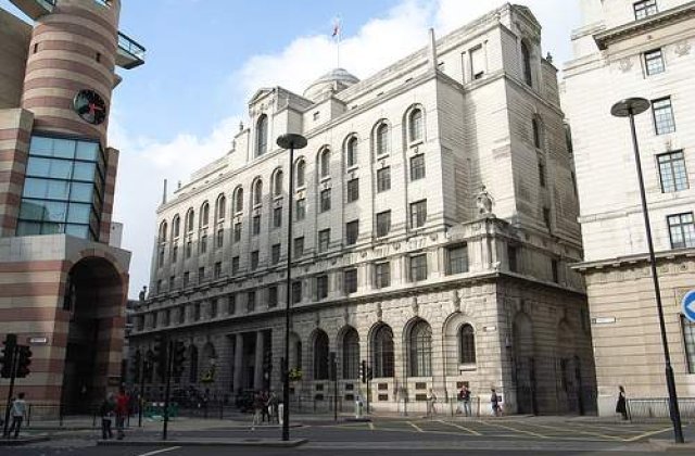 In Irak s-a deschis o banca doar pentru femei