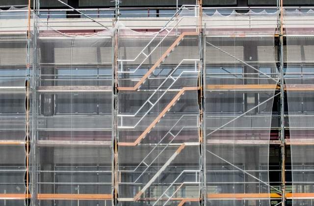 Lucrarile de constructii au scazut in primele doua luni cu 5,3%