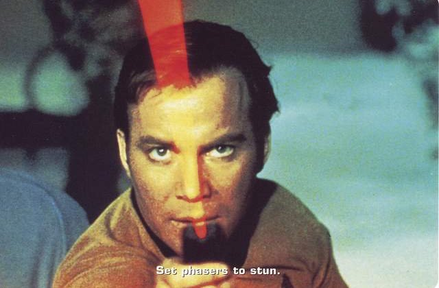 Arma capitanului Kirk, vanduta la licitatie cu 231.000 de dolari