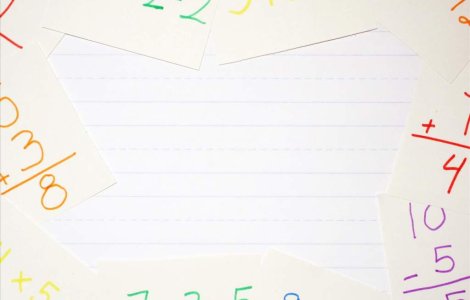 Profesor de matematica, cercetat pentru pornografie infantila