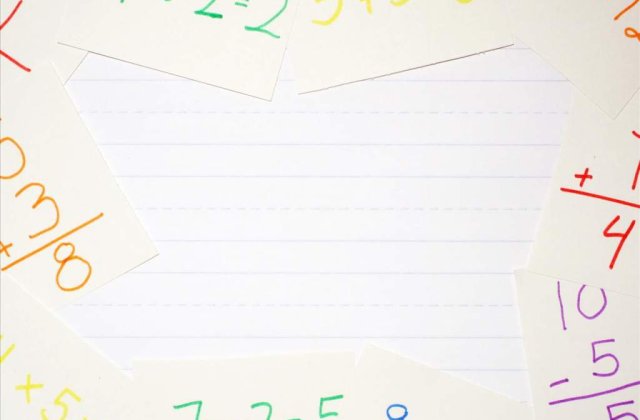 Profesor de matematica, cercetat pentru pornografie infantila