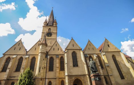 La Biserica Evanghelică din Sibiu s-a descoperit un proiectil exploziv de război