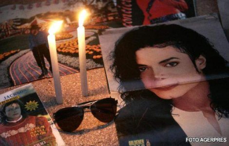 Zvonuri: O imagine cu Michael Jackson la autopsie ar putea iesi la iveala