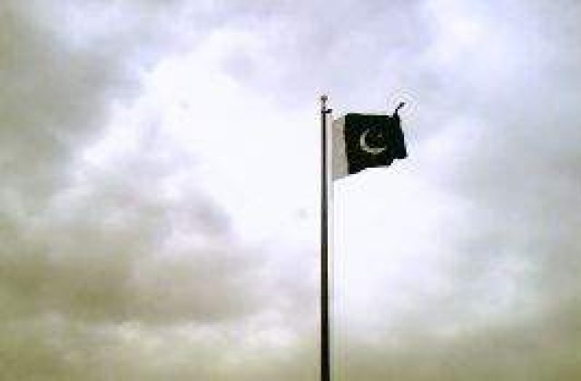 Atentat la un hotel din Pakistan, soldat cu cel putin 34 morti