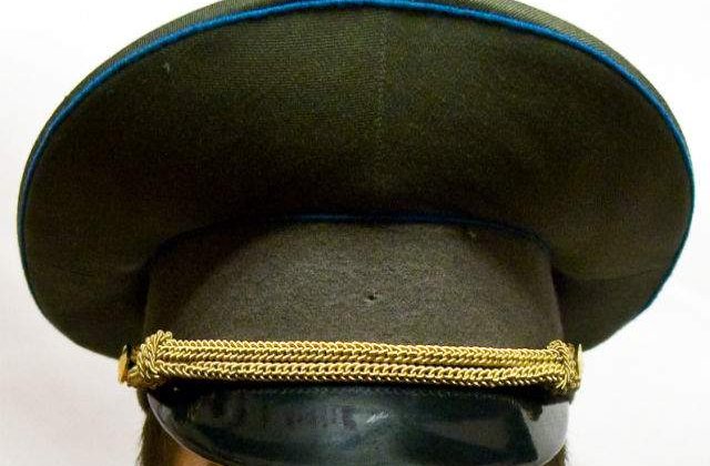 Senat: Militarii pot ramane in activitate pana la 60 de ani