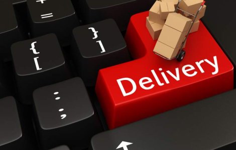 (P) Comertul online genereaza tot mai mult trafic pentru curierat