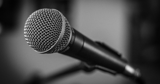 Cine este cântărețul care suferă de o tumoare cerebrală inoperabilă