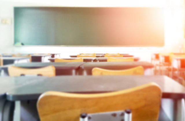 Bilanţul pandemiei &icirc;n educaţie: 517 unităţi de &icirc;nvăţăm&acirc;nt &icirc;n Scenariul 3 și 5.143 &icirc;n Scenariul 2