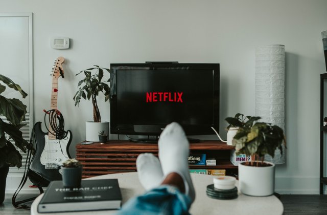 Netfilx anulează opțiunea de a testa gratuit serviciul pentru noii abonați