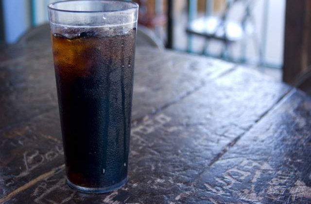 Ce se intampla cu corpul tau dupa ce consumi un pahar de cola?