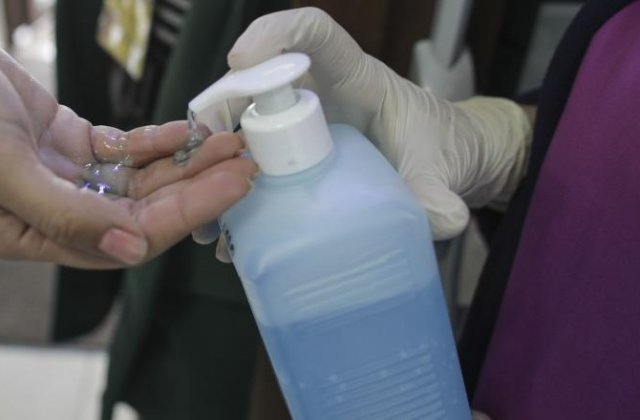 Irlanda de Nord adoptă măsuri drastice contra pandemiei de coronavirus