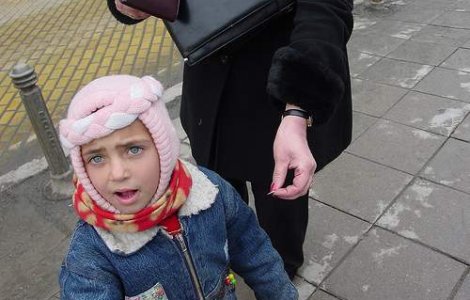 Salvatii Copiii: 3 din 10 copii romani sunt afectati de saracie