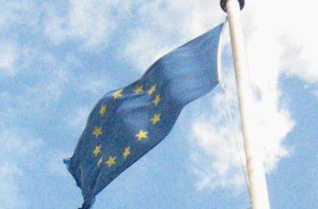 Cine sunt favoritii la functiile de presedinte si de "ministru" al UE?