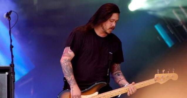 Basistul trupei Deftones, Chi Cheng, a murit la varsta de 42 de ani