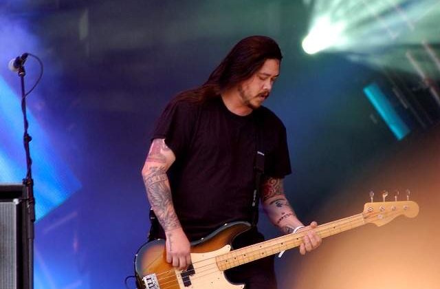 Basistul trupei Deftones, Chi Cheng, a murit la varsta de 42 de ani