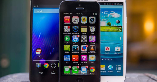 Cum se inteleg romanii cu smartphone-urile?