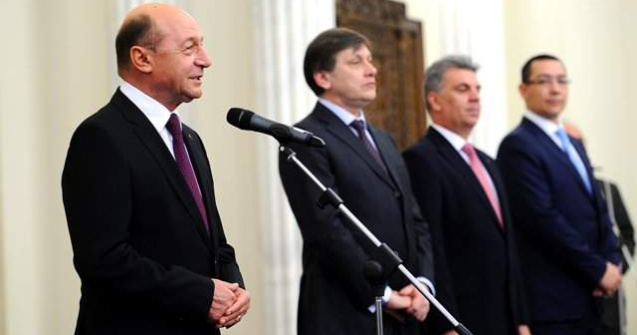 Basescu lauda Guvernul: Pentru prima data, avem sold pozitiv al comertului exterior