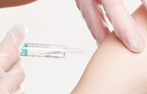 500.000 de doze de vaccin vor fi livrate pentru imunizarea persoanelor