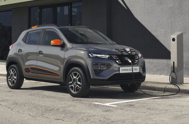 Primul preț oficial pentru Dacia Spring: modelul electric costă aproximativ 17.800 de euro în Ungaria