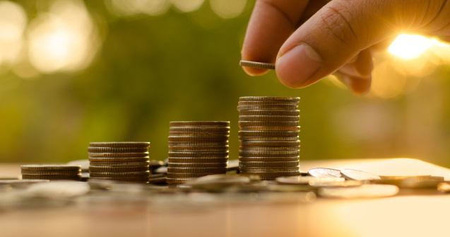 Spania dorește combaterea sărăciei printr-un venit minim garantat!