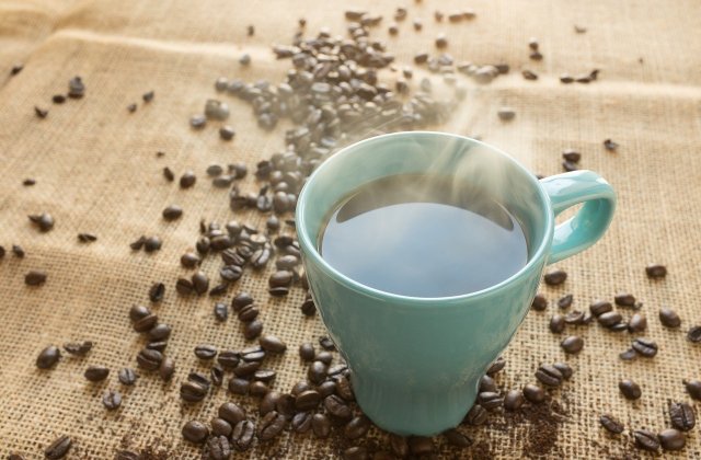 NU face abuz de cafea: 6 semne pe care ți le dă organismul dacă o consumi &icirc;n exces