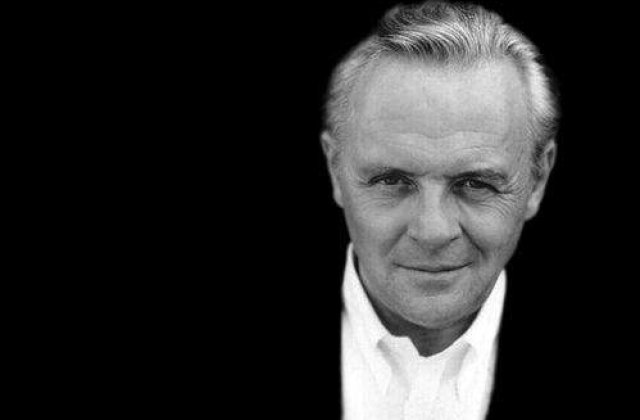 Anthony Hopkins, in rolul lui Hemingway